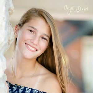 Meet your Posher, Allison